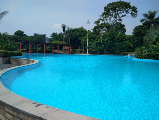 葫芦岛欢乐龙湾水上乐园改性聚氨酯地坪