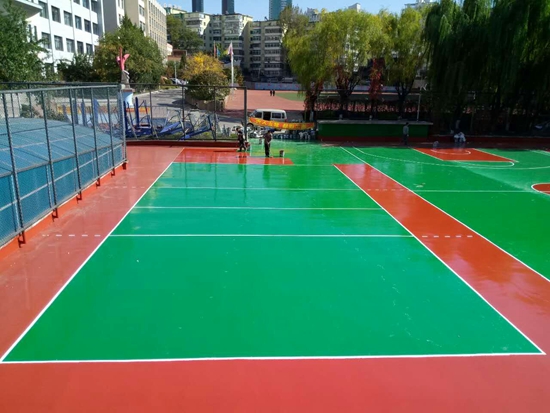 本溪高中篮球场（硅PU)